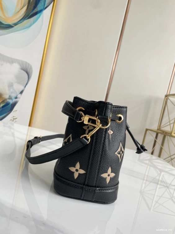 WIS NOÉ NANO VUITTON LOUIS 0820